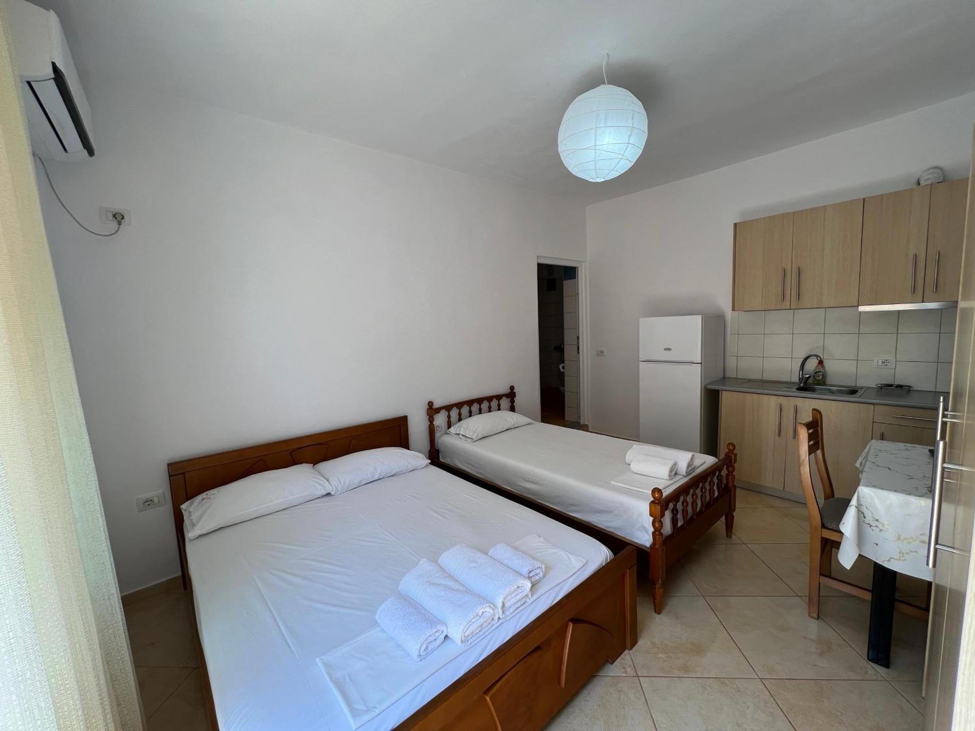 Vila Albi Ksamil Exteriör bild
